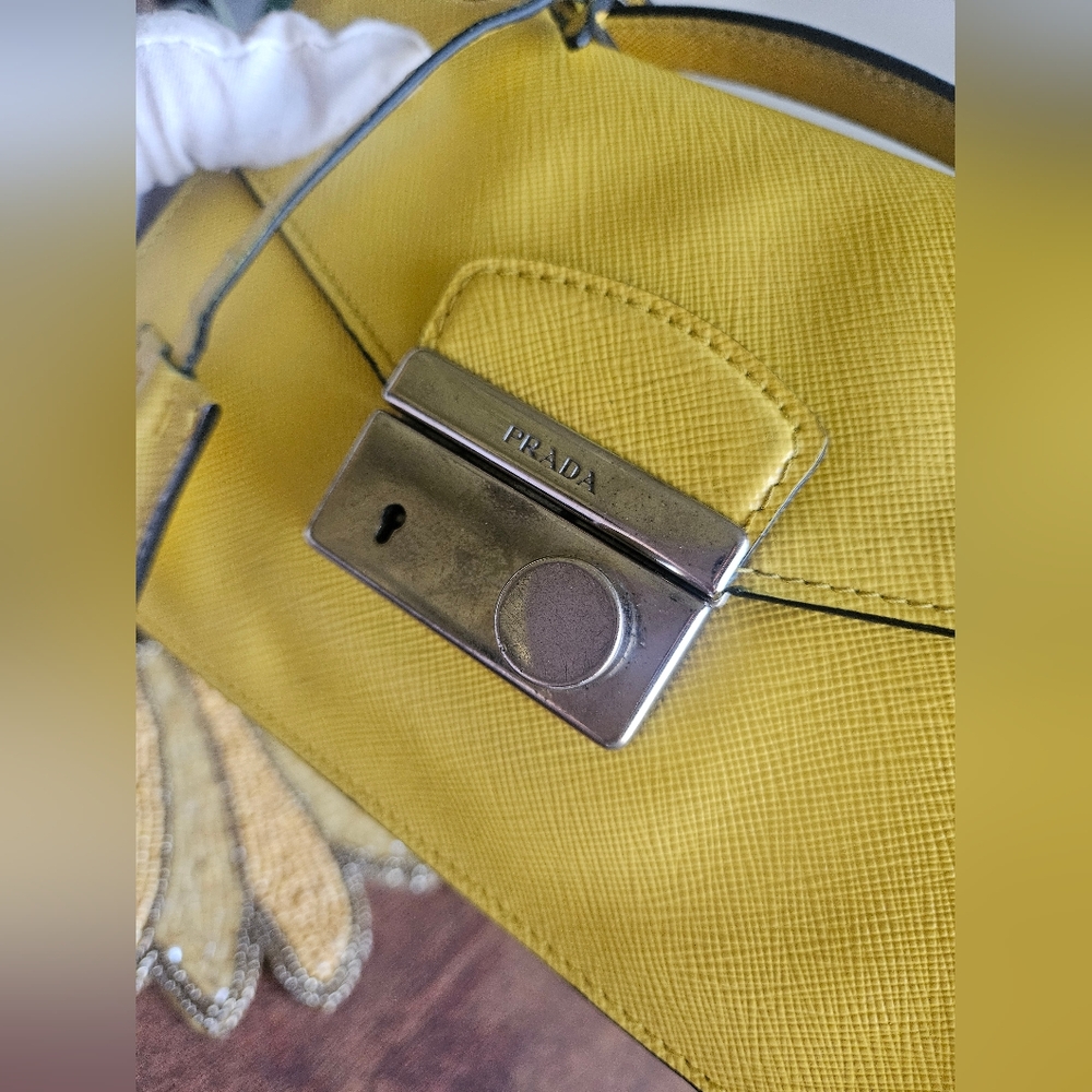 Authentic Prada Saffiano Leather yellow clutch/ shoulder bag - Picture 4 of 12